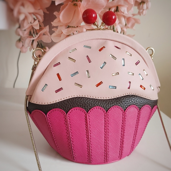 kate spade Handbags - Kate Spade Take the Cake Cupcake Crossbody Bag
